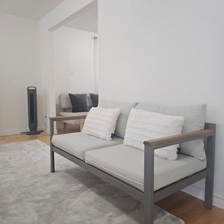 Modern Bright Cozy 3Bed 3Bath Vacation House In Ajax, Greater Toronto Area Gta, On, Canada Bagian luar foto