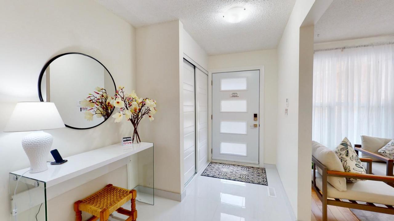 Modern Bright Cozy 3Bed 3Bath Vacation House In Ajax, Greater Toronto Area Gta, On, Canada Bagian luar foto