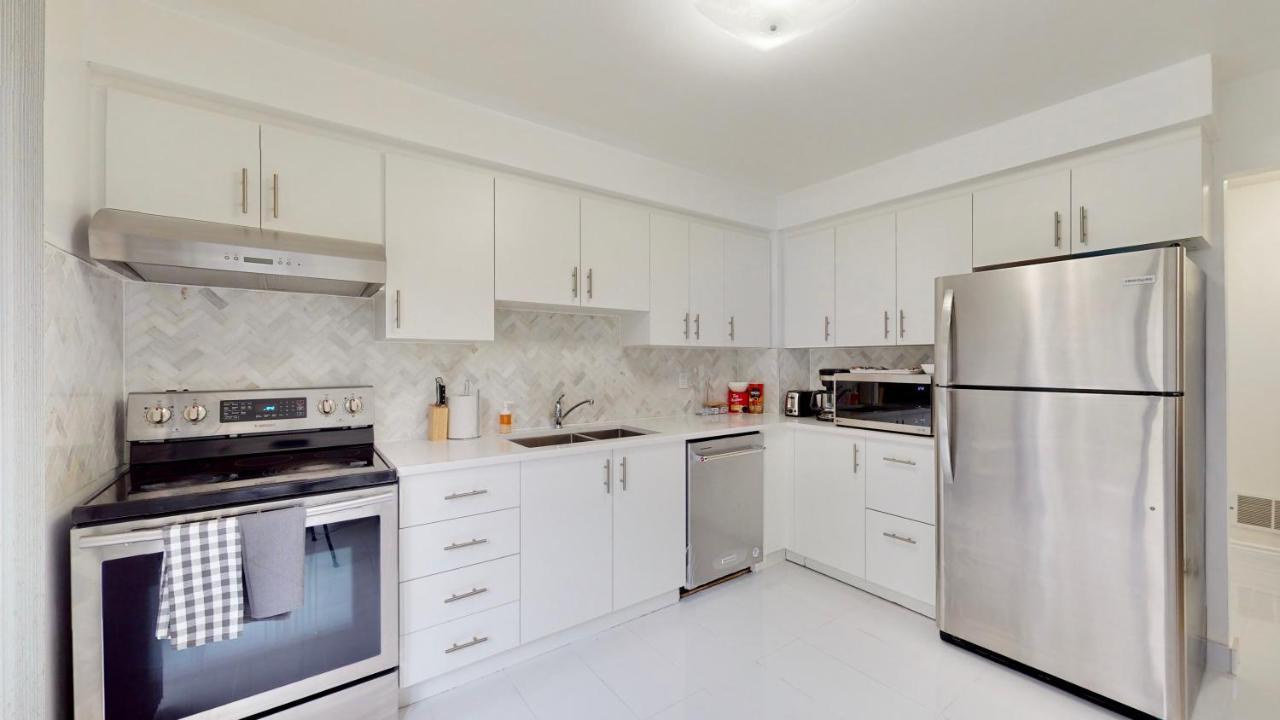 Modern Bright Cozy 3Bed 3Bath Vacation House In Ajax, Greater Toronto Area Gta, On, Canada Bagian luar foto