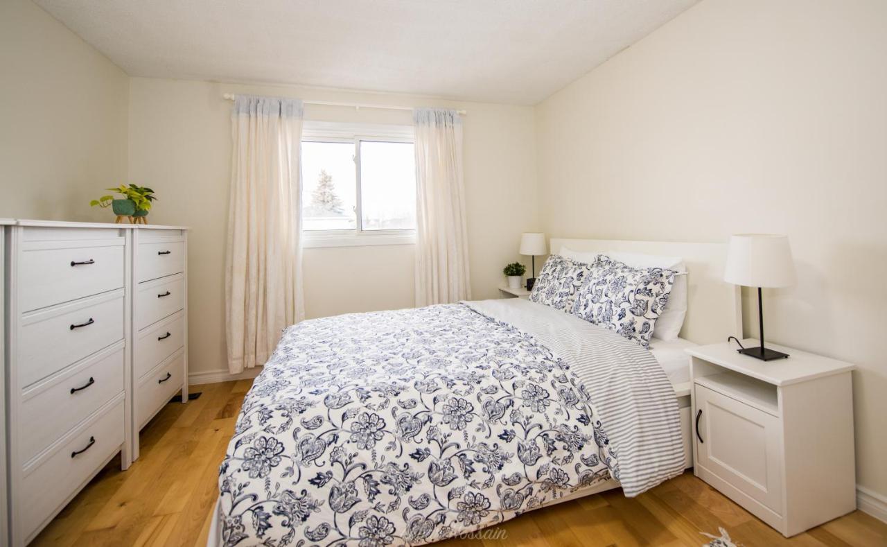 Modern Bright Cozy 3Bed 3Bath Vacation House In Ajax, Greater Toronto Area Gta, On, Canada Bagian luar foto