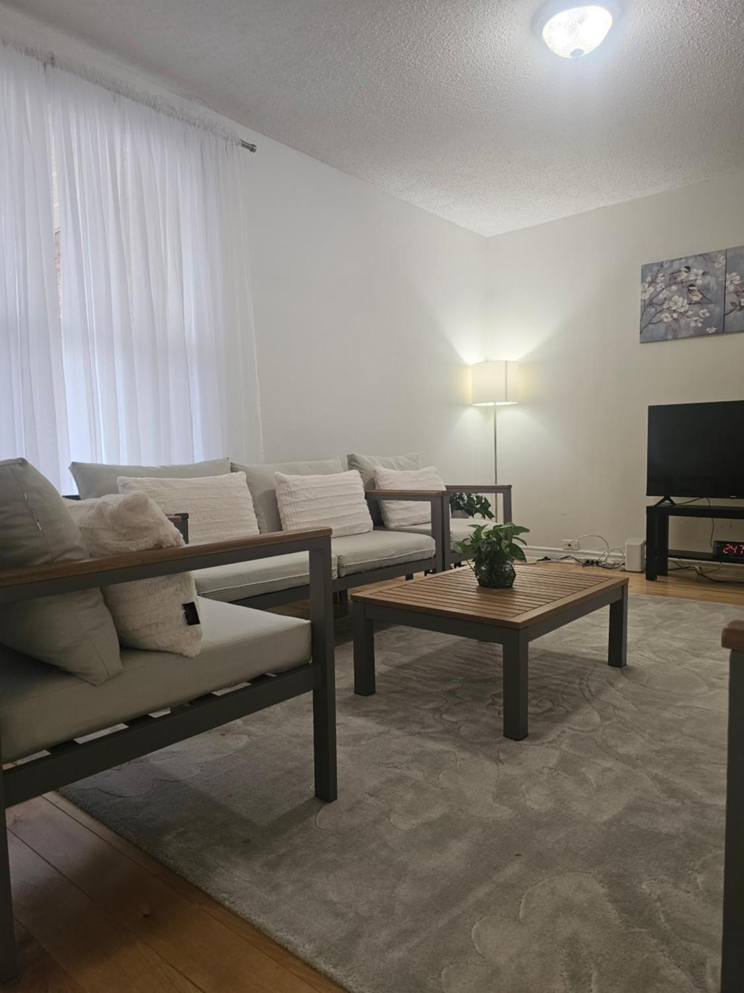 Modern Bright Cozy 3Bed 3Bath Vacation House In Ajax, Greater Toronto Area Gta, On, Canada Bagian luar foto